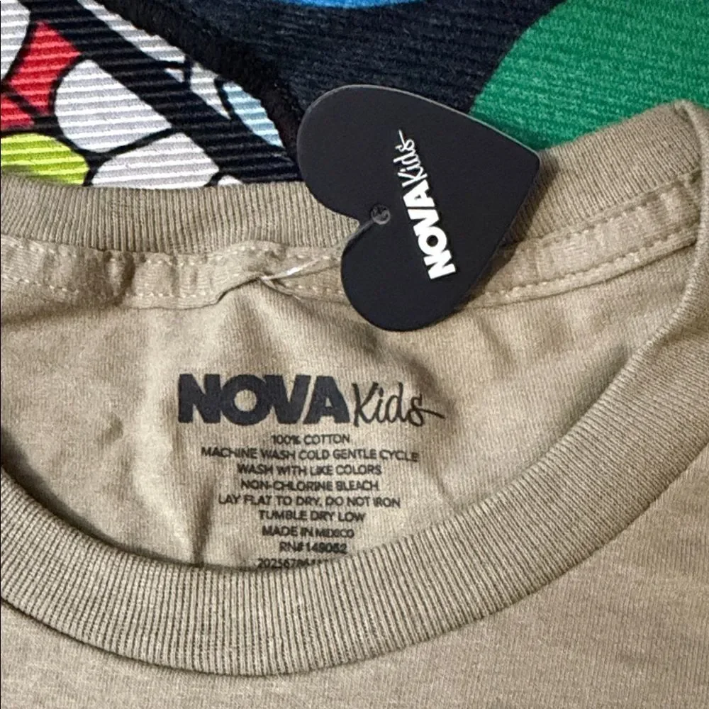 Fashion Nova Kids Beige T-Shirt with Colorful Graphic
